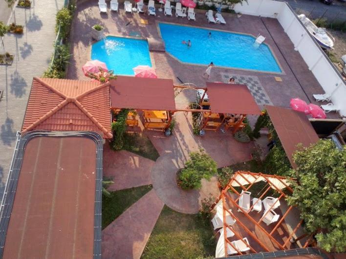 Alba Family Club Hotel Primorsko Luaran gambar