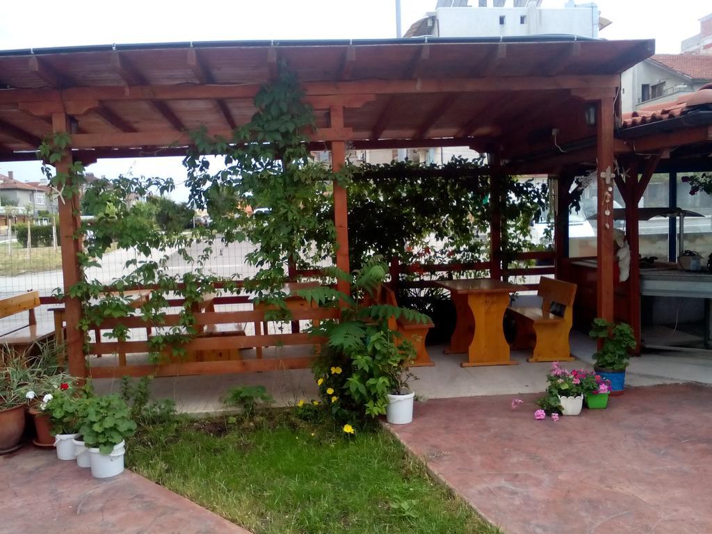 Alba Family Club Hotel Primorsko Luaran gambar
