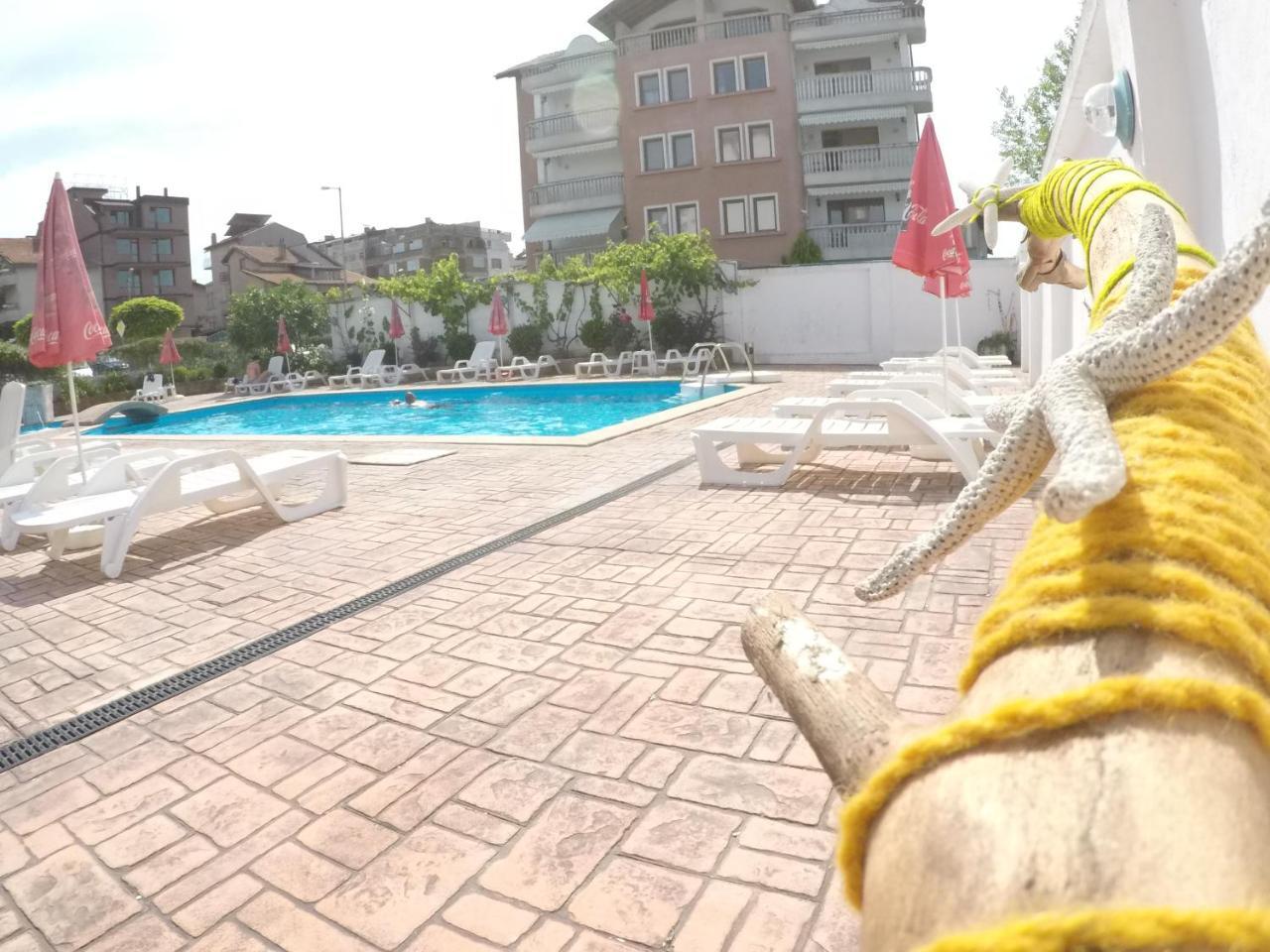 Alba Family Club Hotel Primorsko Luaran gambar